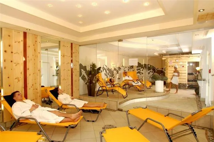 Hotel Kristall B&B Ischgl