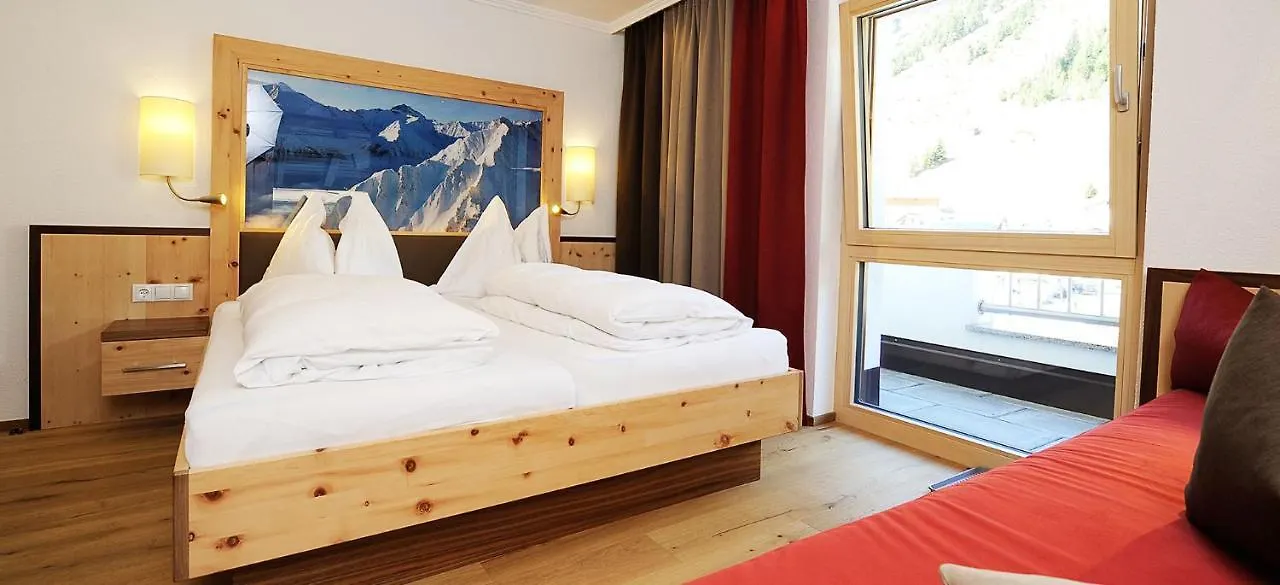 Hotel Kristall B&B Ischgl